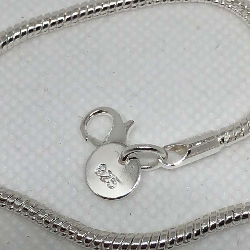 925 Sterling Silver 3mm Snake Chain 8 Inch Snake Bone Bracelet Unisex - Picture 2 of 5